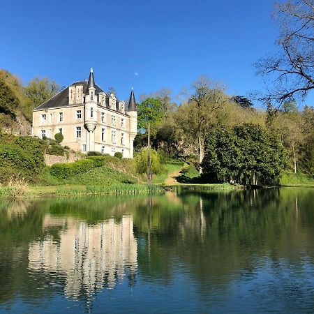 Chateau Des Loups - Les Cedres Bleus Echire Екстер'єр фото